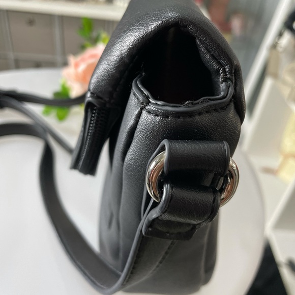 Preloved JAG crossbody flap bag - Picture 3 of 9